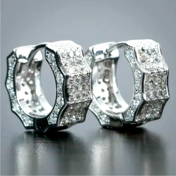 Other - New Men’s Sterling Silver Diamond Huggie Studs